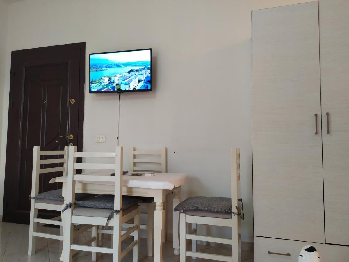 Valbona Apartments Vlore Bagian luar foto