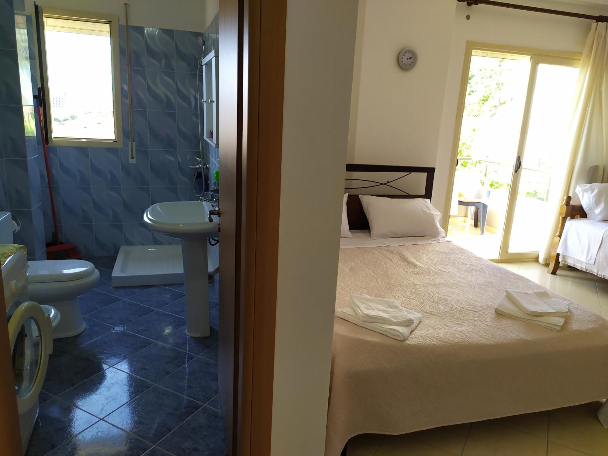 Valbona Apartments Vlore Bagian luar foto