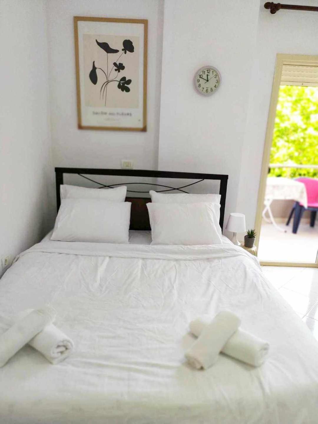 Valbona Apartments Vlore Bagian luar foto